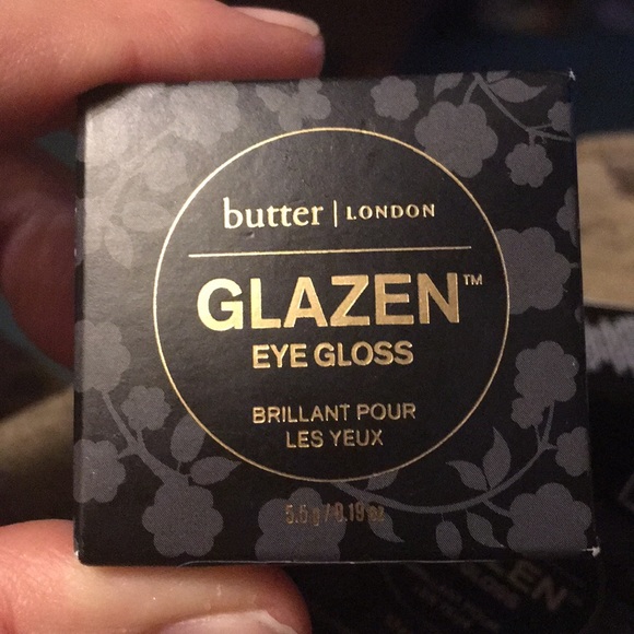 butter LONDON Other - FREE Butter / London new in box gold color butter LONDON Other - FREE Butter / London new in box gold color